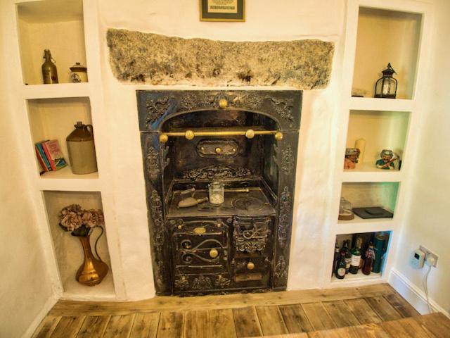 Knocker Cottage Is A 3 Bedroom Made Up Of 1 Double Bedroom And 2 Small Double Bedrooms In Small Village 10 Min To Beaches Camborne Bagian luar foto
