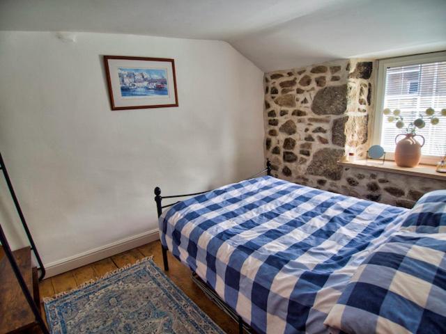 Knocker Cottage Is A 3 Bedroom Made Up Of 1 Double Bedroom And 2 Small Double Bedrooms In Small Village 10 Min To Beaches Camborne Bagian luar foto